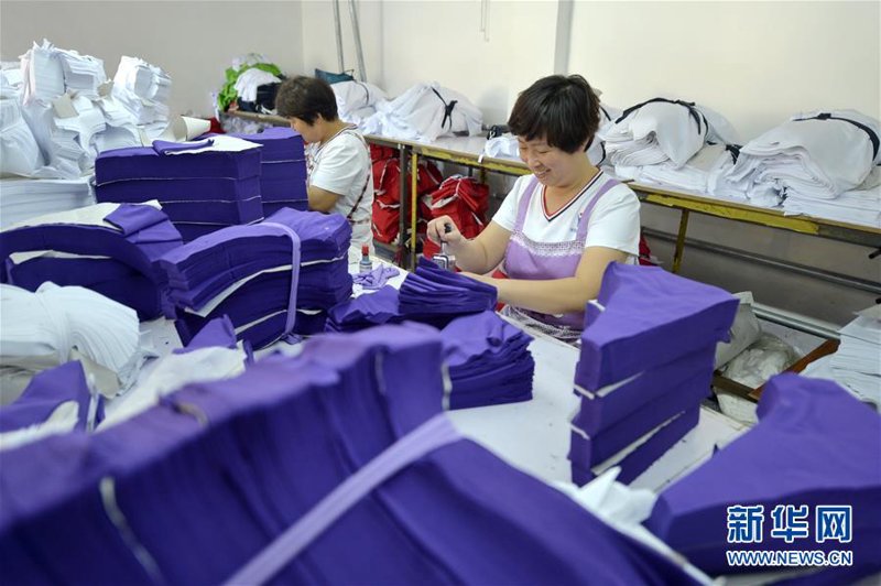 为什么选择专业的工作服批发？